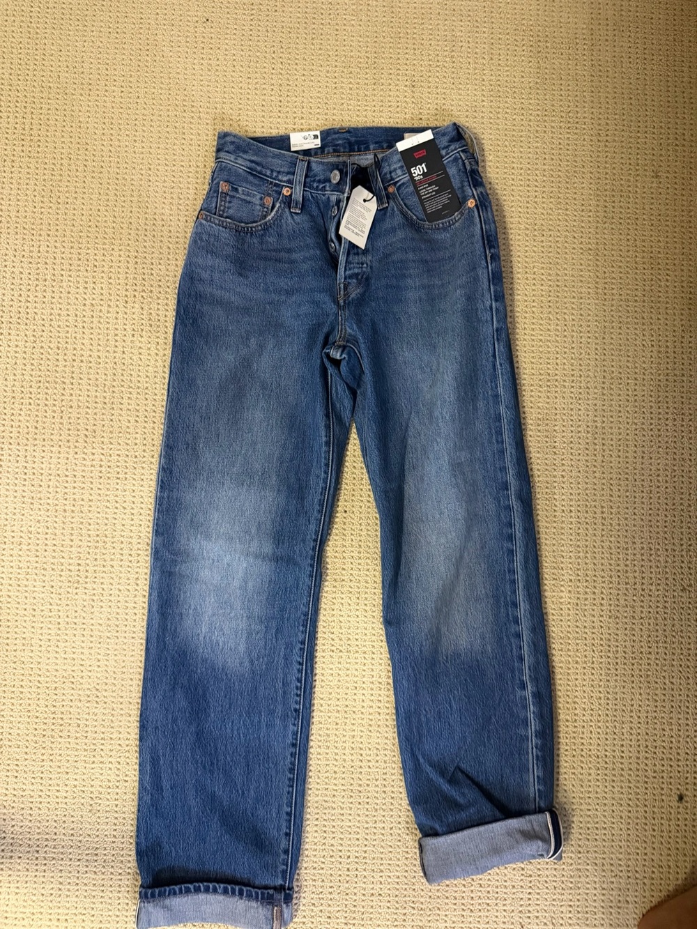 Levi's Straight-Leg Women’s Jeans in Medium Blue Denim